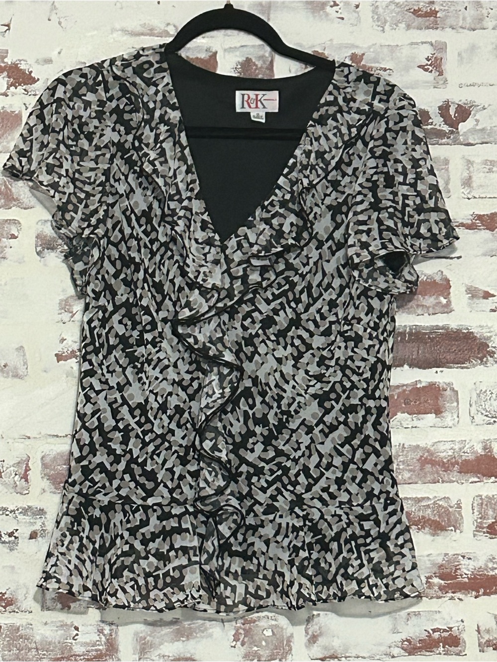 R&K Originals Black and Beige Printed Ruffle Blouse